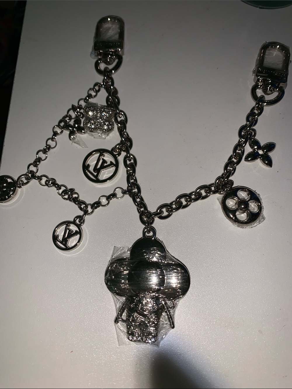 Vivienne purse/bag Charm Chain keychain - Picture 4 of 8